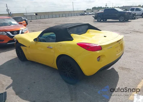 2007 Pontiac Solstice z USA, uszkodzony, nr VIN 1G2MB35B37Y141636